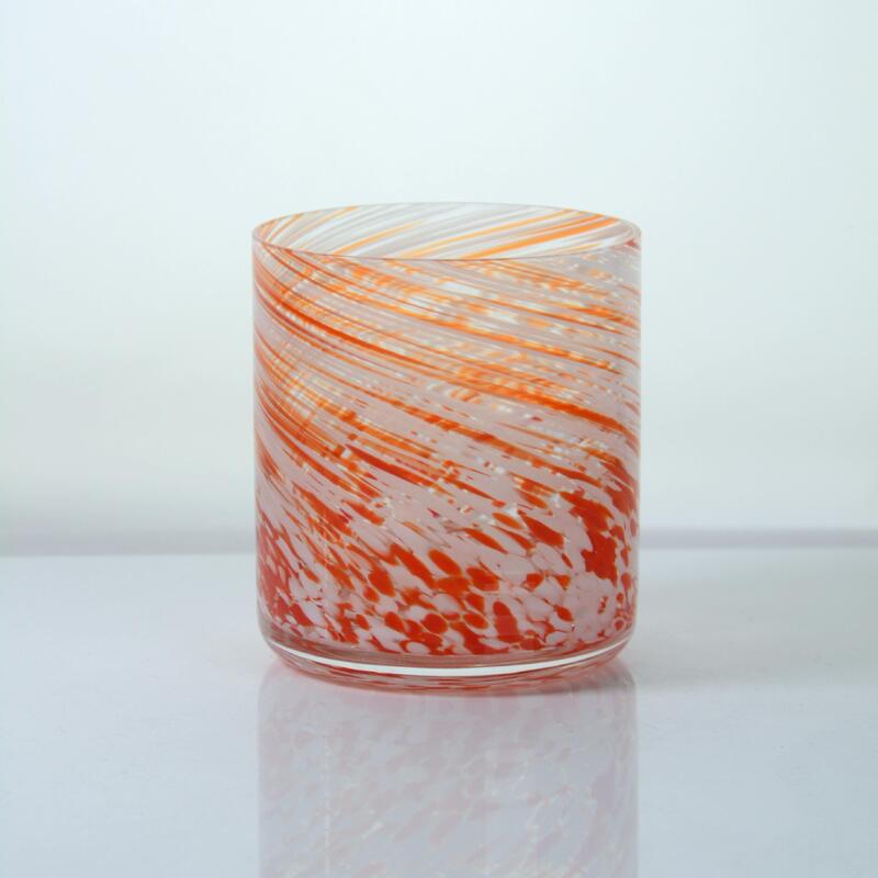 qualità Hand-blown Orange Swirl Confetti Glass Cup - Artisan Crafted Drinking Glass for Whiskey and Cocktails fabbrica