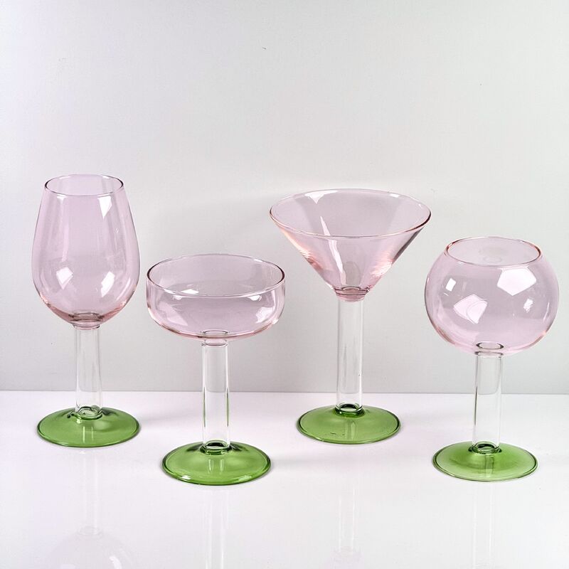 Qualità Hand Blown Borosilicate Stemmed Wine & Cocktail Glass Set, Pink Bowl with Green Hollow Stem Base, Colored Spray Tinted Art Goblets for Bar, Wedding & Table Decor fabbrica