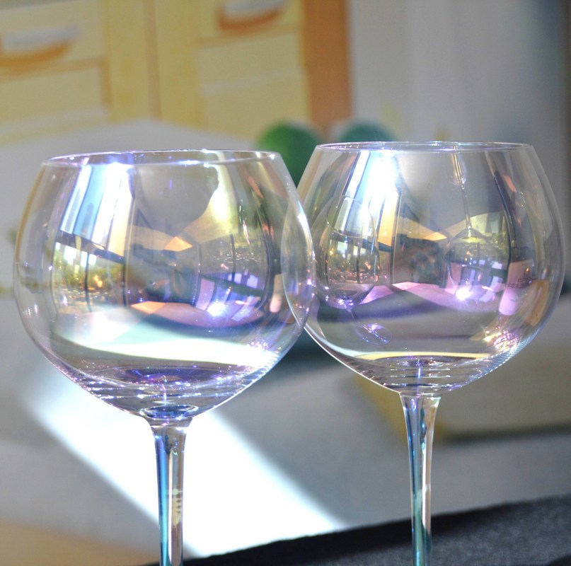 qualità Grandi palloni di colore arcobaleno in forma di 23 oz bicchieri di vino di cristallo fabbrica