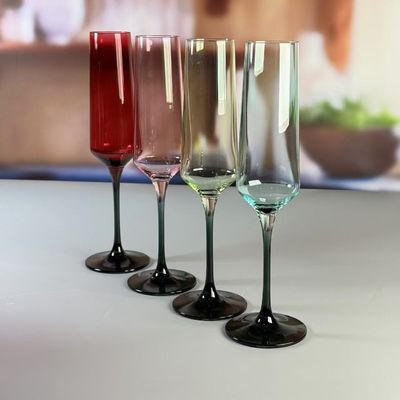 qualità Colore a soffio a mano vetro di vino in gradiente Set vetro di vino cristallino di alta qualità per regalo per l' erbacce fabbrica