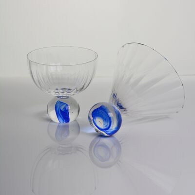 qualità Elegant Blue Cloud Crystal Wine Glass Set Ideale Per Ristoranti Alberghi Bar E Servizi Di Catering Fornisce Chiarezza E Stile Superiore fabbrica