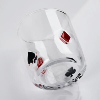 qualità Bicchiere da whisky con icona di poker soffiato a mano, tumbler trasparente da 400 ml con cuori, picche, fiori e quadri, bicchiere Old Fashioned per whisky, cocktail, succhi fabbrica