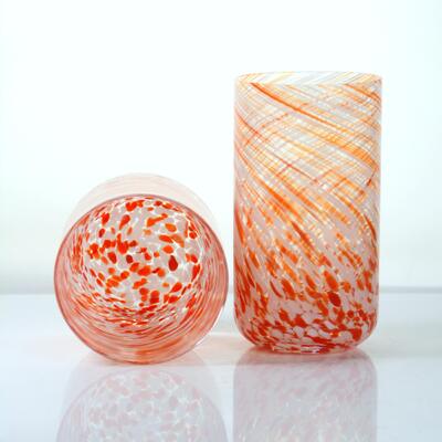 qualità Hand-blown Orange Swirl Confetti Glass Cup - Artisan Crafted Drinking Glass for Whiskey and Cocktails fabbrica