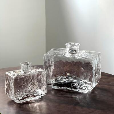 qualità Rectangular Clear Hammered Glass Vase - Modern Minimalist Decorative Flower Vase for Table Centerpiece fabbrica