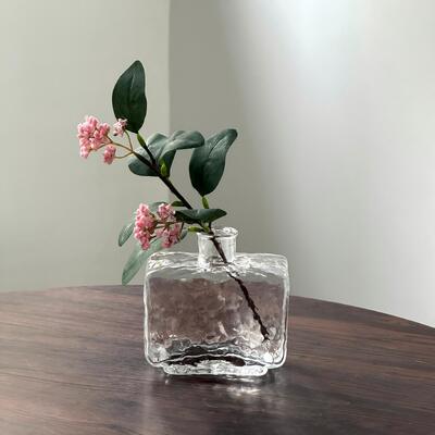 qualità Rectangular Clear Hammered Glass Vase - Modern Minimalist Decorative Flower Vase for Table Centerpiece fabbrica