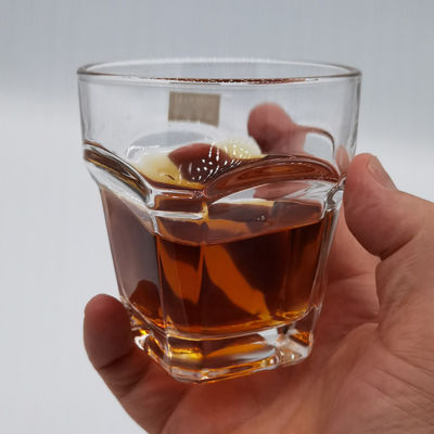 qualità Bicchieri di whisky a fondo quadrato trasparente da 10 oz per la casa fabbrica