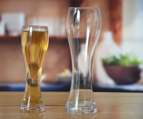 qualità Bicchieri di birra artigianale Pilsner trasparenti per feste fabbrica