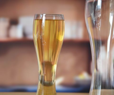 qualità Bicchieri di birra artigianale Pilsner trasparenti per feste fabbrica