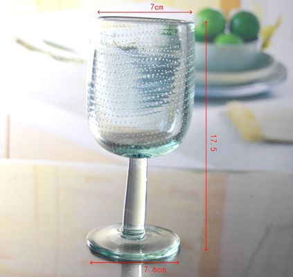 qualità Colore naturale, parete spessa, calici di cristallo vintage con bolle. fabbrica