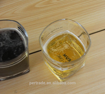 qualità Set di quattro bicchieri quadrati da 240 ml di whisky con decal fabbrica