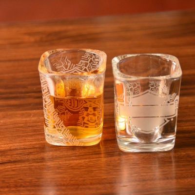 qualità Brands Logo Square Shot Glass, Wedding Shot Glass per bere liquori fabbrica