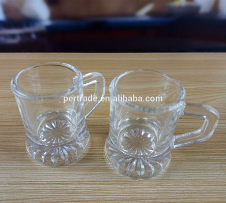 qualità Personalizzi i vetri sparati unici, fondo di Mini Shot Glasses With Embossed fabbrica