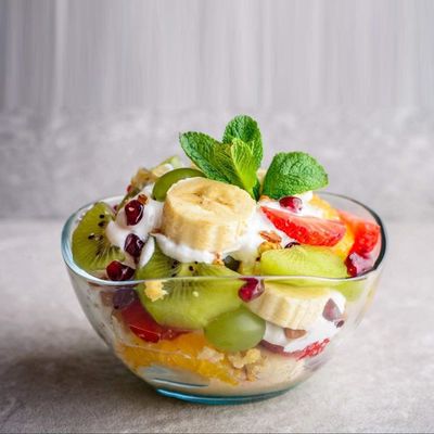 qualità Piatti di carica in vetro trasparenti, con bordo a onde durevole, vaschetta in vetro per insalate di frutta. fabbrica