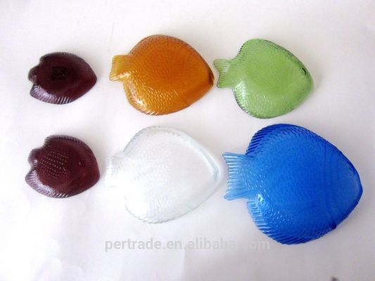 qualità Piastre di carica di vetro colorate in forma di pesce fabbrica