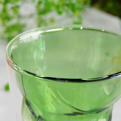 qualità Bicchieri colorati a doppio strato di borosilicato verde fabbrica