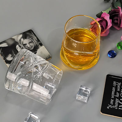 qualità Disegno di arco intarsiato Vetro di whisky fatto a mano fabbrica