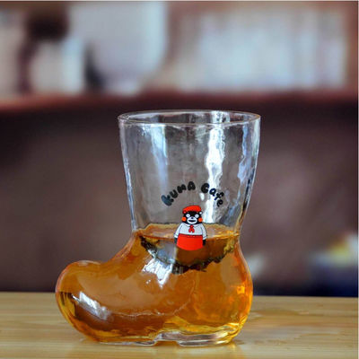 qualità Forma di scarpa 150ml bicchieri con logo a colori per la promozione fabbrica