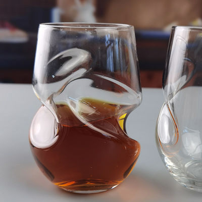 qualità Bicchieri di vino rosso a cristallo tortuoso 250 ml fabbrica